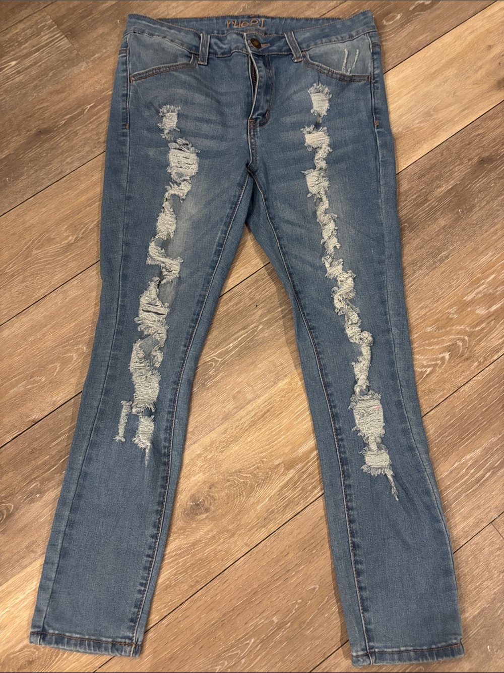 Rue21 Light Blue Distressed Skinny Jeans